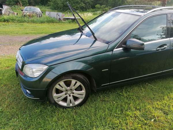 Mercedes-Benz C Mikkeli - valokuva 1