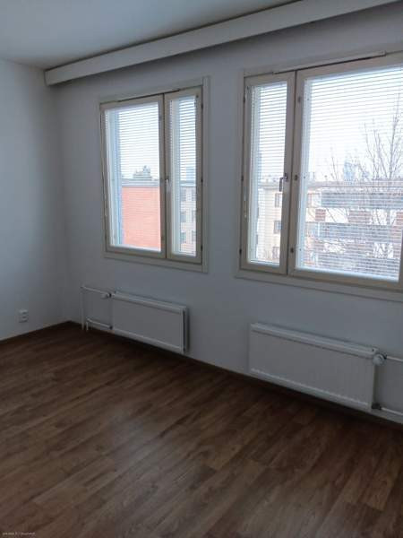 3-4 h, kph, 2 WC, lasitettu parveke  Vantaa - valokuva 9