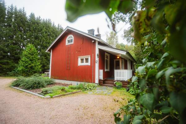 3h + k + autotalli + sauna  Raasepori - изображение 2