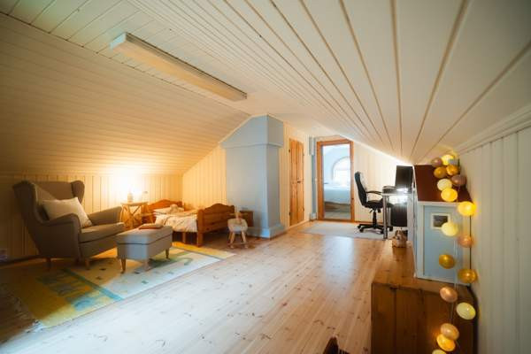 3h + k + autotalli + sauna  Raasepori - изображение 4