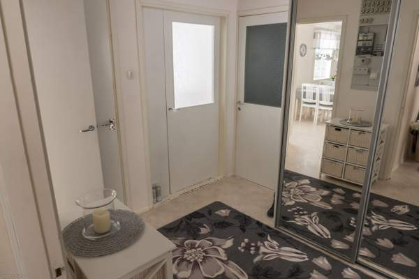 4h + k + vh + kph + s + wc + khh + var  Kemijärvi - valokuva 4