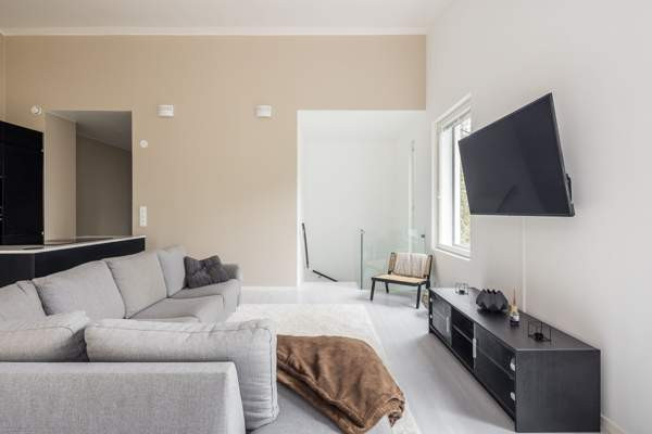 4h + avok + s + ph + khh + kph + wc  Vantaa - photo 8