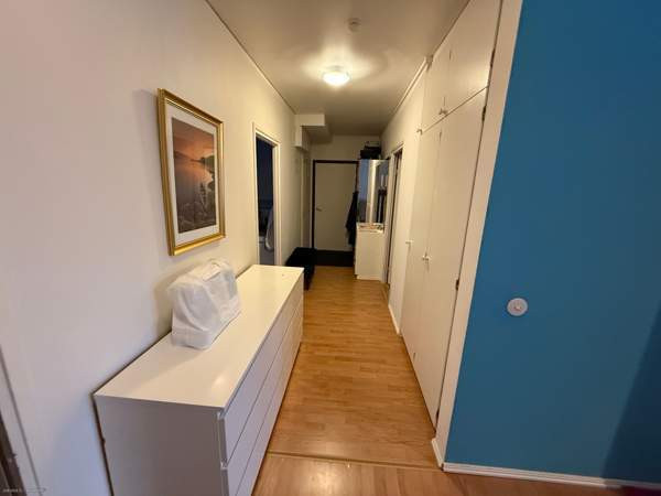 3h,K,KPH + P  Helsinki - valokuva 5