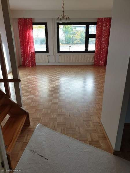 4h + k + aula + vaatehuone + s + varasto ja autoka  Турткуль - изображение 5