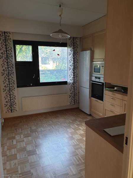 4h + k + aula + vaatehuone + s + varasto ja autoka  Турткуль - изображение 3