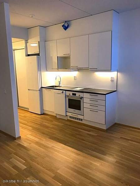 1h + p  Vaasa - valokuva 3