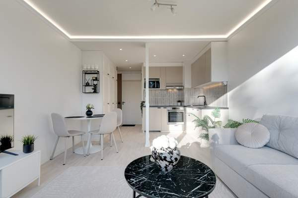 1h + avok  Helsinki - valokuva 2