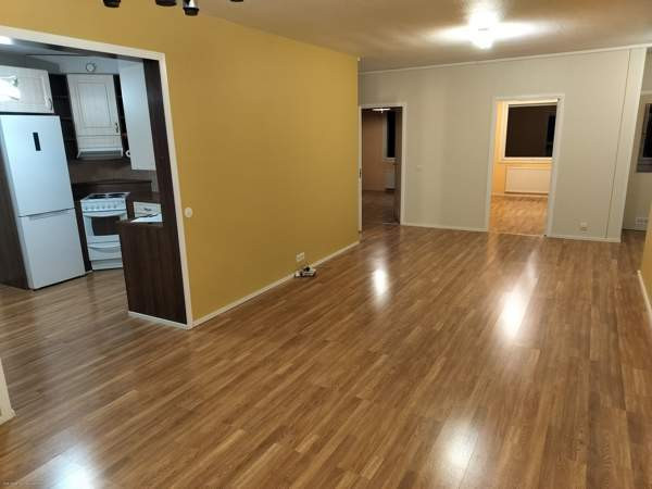 4h + p+k+psh+wc+vh  Hämeenlinna - valokuva 1