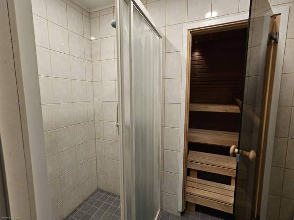 3h, k, khh, kph, s, wc, terassi, autotalli, ulkova  Hollola – foto 7