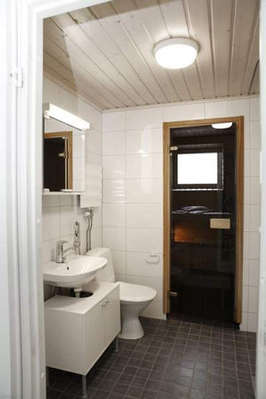 3h + k + kylpyhuone/sauna + lasitettu parveke  Helsinki - valokuva 8