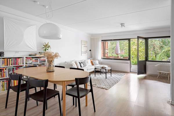 4h, k, kph, s, 2 wc, parveke (yj. 4h+k+s)  Espoo - photo 3