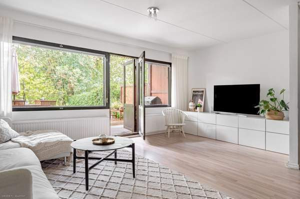 4h, k, kph, s, 2 wc, parveke (yj. 4h+k+s)  Espoo - photo 1