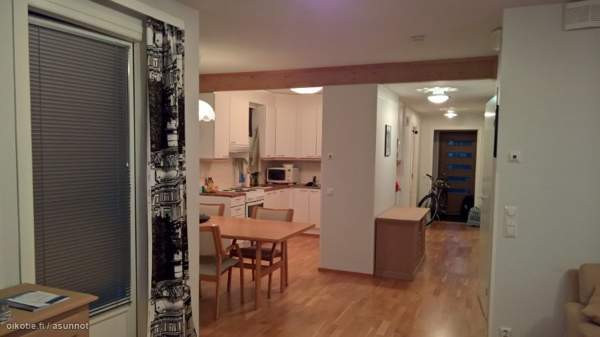 3mh + oh + k + s + kh + wc + varastot  Vaasa - valokuva 5