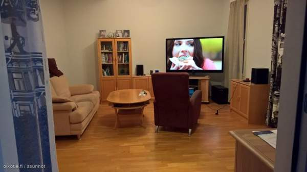 3mh + oh + k + s + kh + wc + varastot  Vaasa - valokuva 3