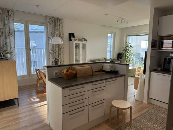 3h + avok + kph + wc + s + p  Helsinki – foto 6