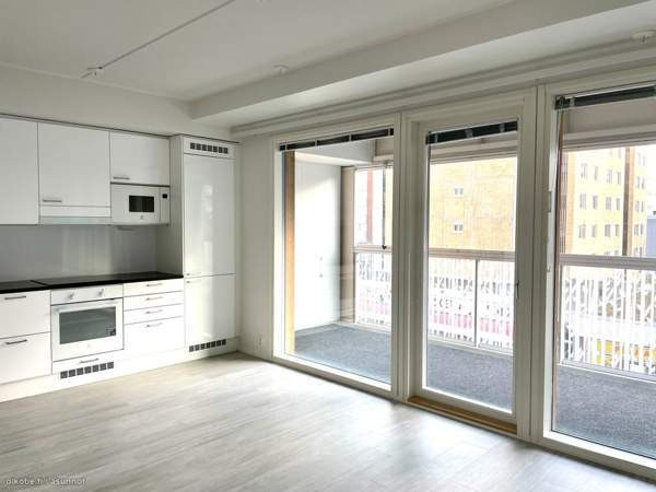 1h + p  Vaasa - valokuva 4