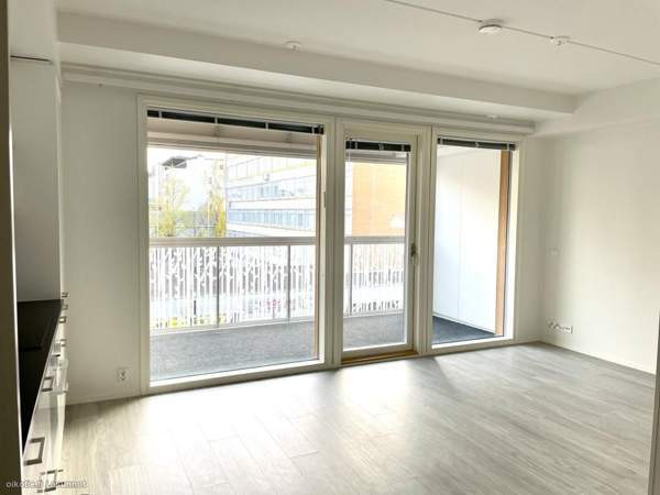 1h + p  Vaasa - valokuva 3