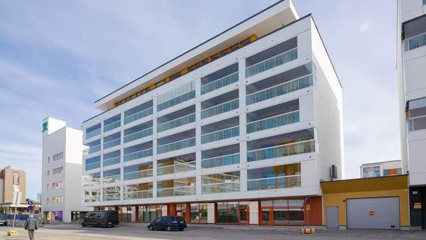 1h + p  Vaasa - valokuva 1