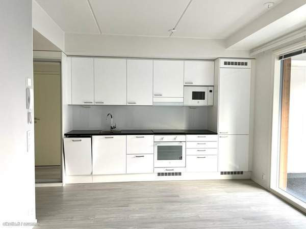 1h + p  Vaasa - valokuva 6