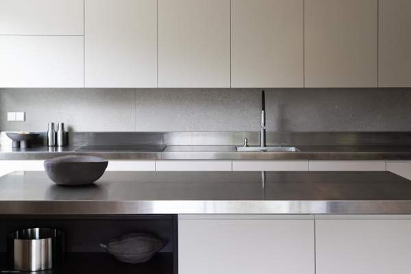 7h + k + 2kph + s + erill.wc + vh + lasitettu parv  Helsinki - valokuva 4