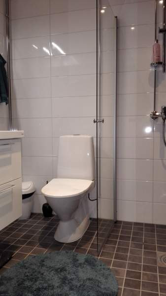 1h + avok + lasitettu p  Vantaa - valokuva 7