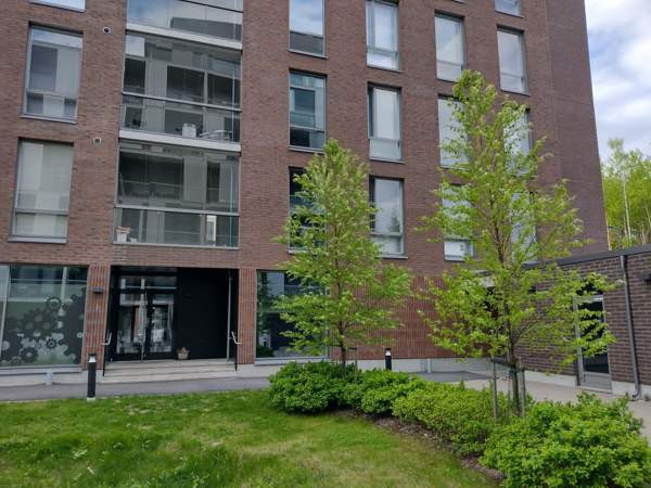 1h + avok + lasitettu p  Vantaa - valokuva 2