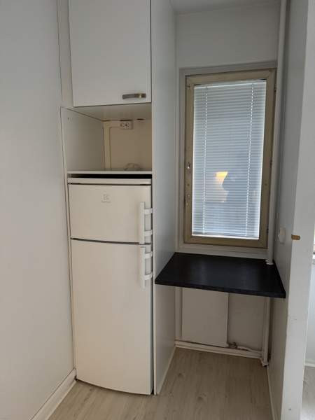 1h + kk+kylpyhuone  Helsinki - valokuva 3