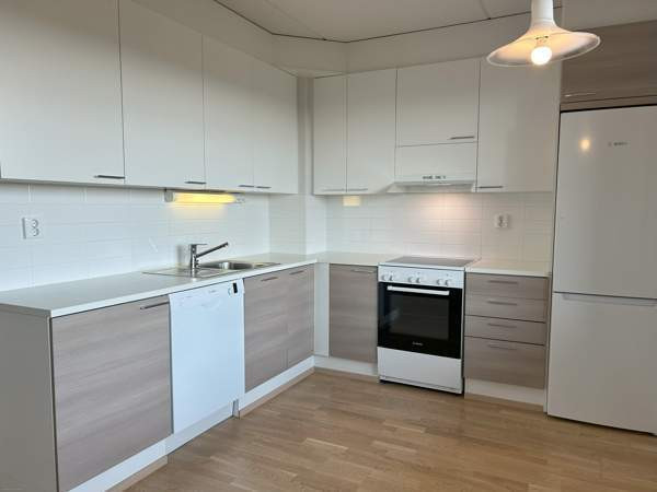 2 h + k + vh + kh + s + lasitettu parveke  Rovaniemi - valokuva 5