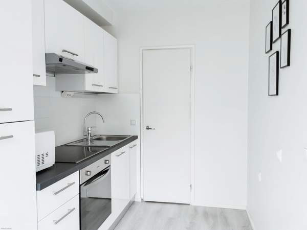 2h + k  Helsinki - photo 1