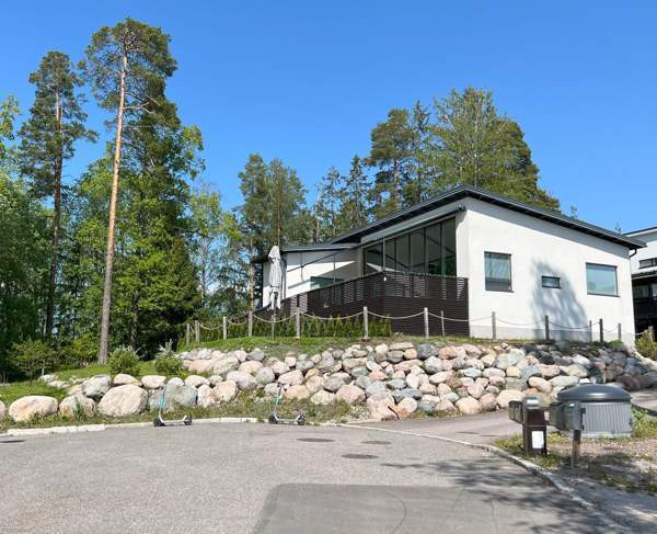 4h, avokeittiö, kkh, kph, s, 2 x wc  Espoo - photo 3