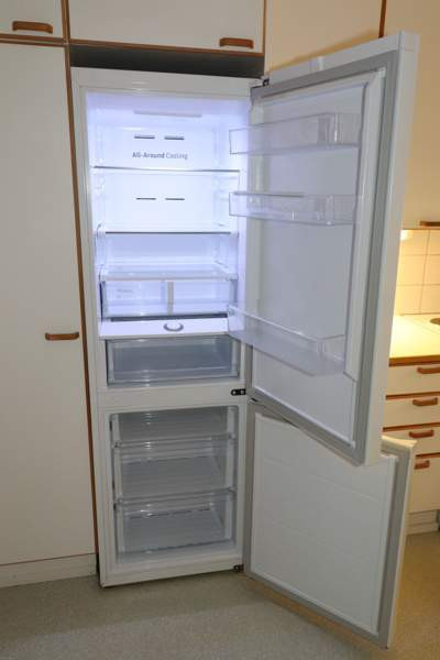 2h+k+s+kph+wc+parveke  Jyvaeskylae - photo 8