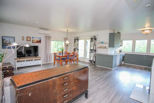 3h + avok + p + rantasauna + kellarivarasto + piha  Järvenpää - valokuva 4