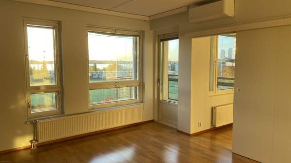 2h + kk + s + p  Helsinki - valokuva 4
