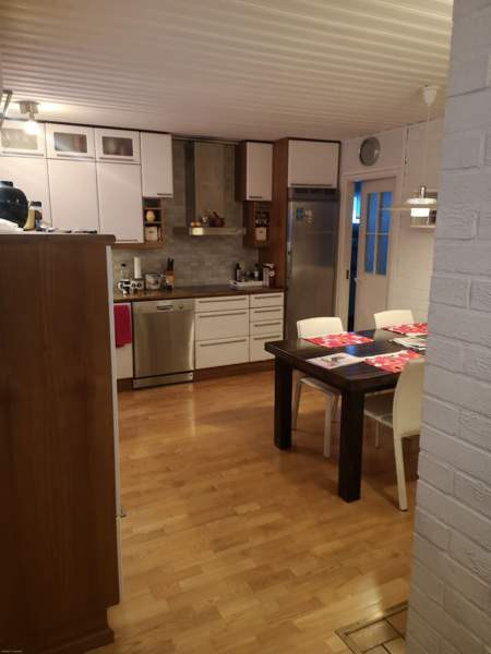 5h + k + sauna +  kylpyhuone + kodinhoitohuone +2  Oulu - valokuva 8