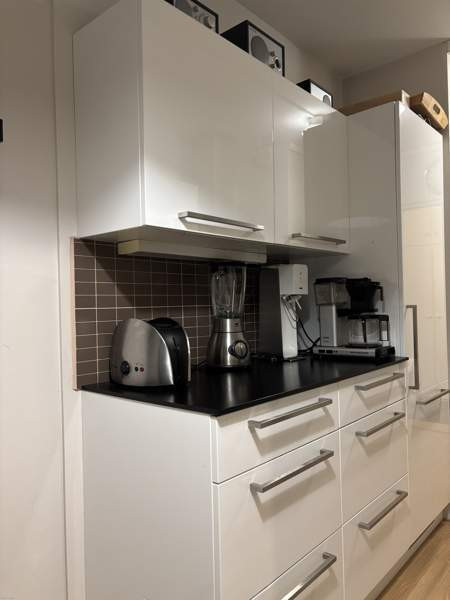 3h + k+ kph + parveke  Helsinki - valokuva 8