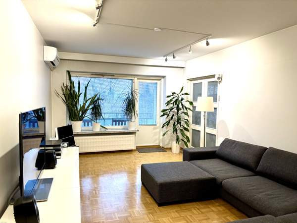 3h + k+ kph + parveke  Helsinki - valokuva 1