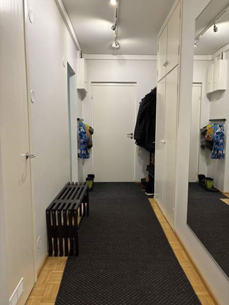 3h + k+ kph + parveke  Helsinki - valokuva 6