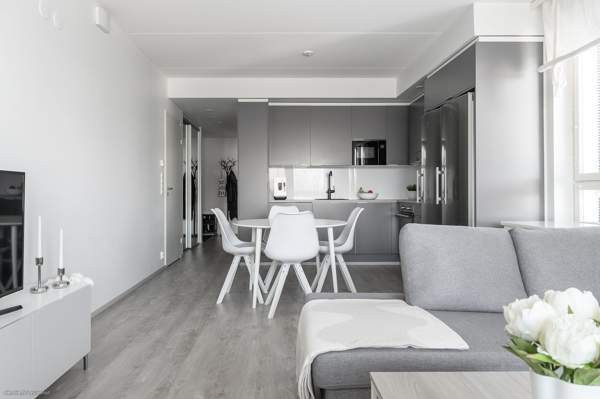 3h + k + kph + s + wc + las.p + OMA TONTTI  Oulu - valokuva 3