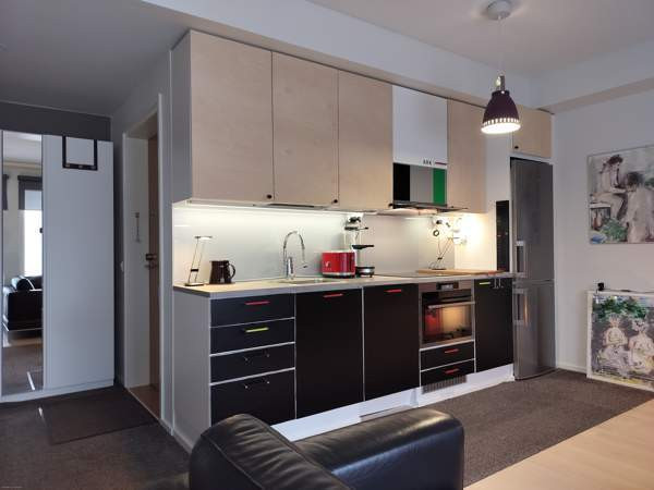 2h + avokeittiö + kph + rp + (autohallipaikka sähk  Kaarina - valokuva 1