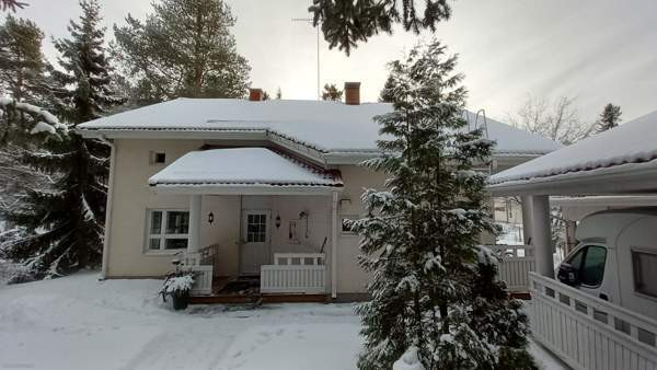 et + oh + aula +k + 4 mh + khh + ph + s + 2 wc  Oulu – foto 1