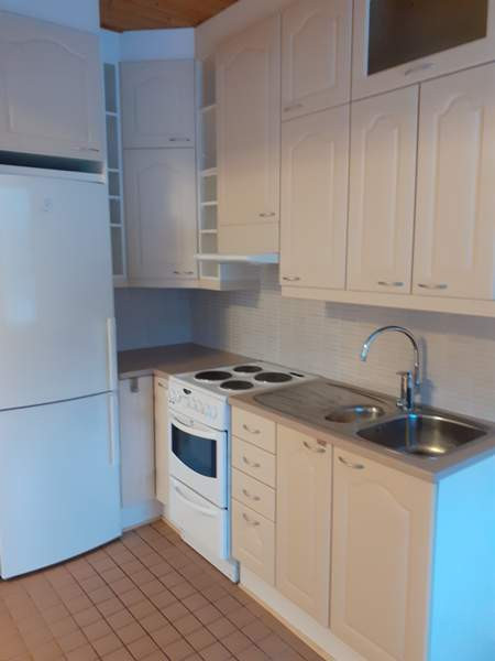 4 h + avok + kk + 2 kph + 2 parveketta  Kokkola – foto 1