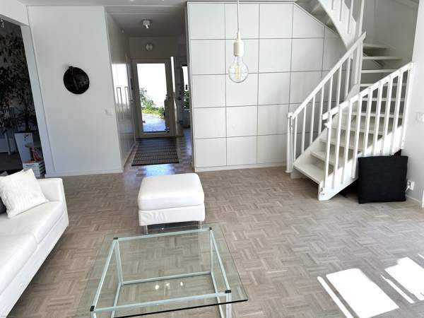 4h+k+kph+s+2xwc+3xterassi+parveke+lämmin varasto j  Espoo - valokuva 7