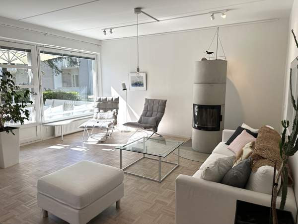 4h+k+kph+s+2xwc+3xterassi+parveke+lämmin varasto j  Espoo - valokuva 3