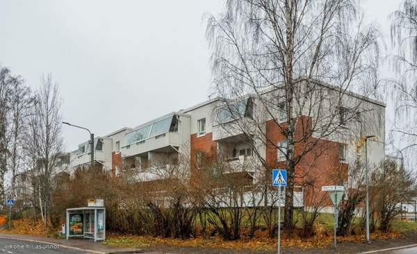 2h, avok, kph, las.p  Vantaa - valokuva 1