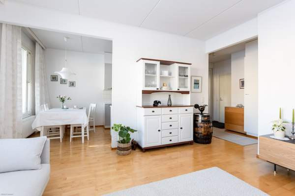 2h + k + s + p  Espoo - valokuva 1