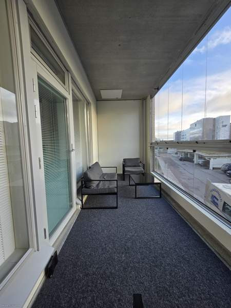 2h + kt + lasitettu parveke  Espoo - photo 5