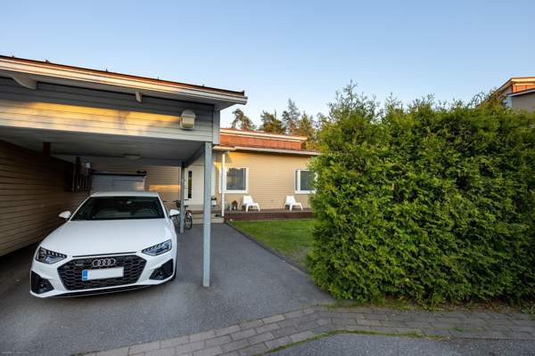 4h + k + s  (yj. 5h + k + s)  Söderkulla - valokuva 3