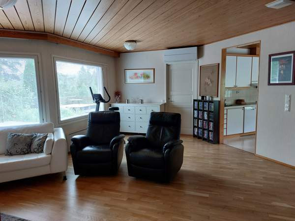 4h + k + 2wc + s + kph + pukuh + khh + varasto + k  Orimattila – foto 6