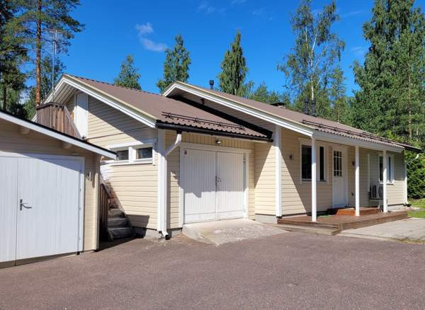 3h, k, työhuone/khh, kph, s, wc, vh, at, var.  Глебычево - изображение 1