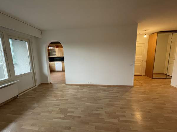 4h + k + kph + 2 wc + lasitettu parveke  Helsinki – foto 4